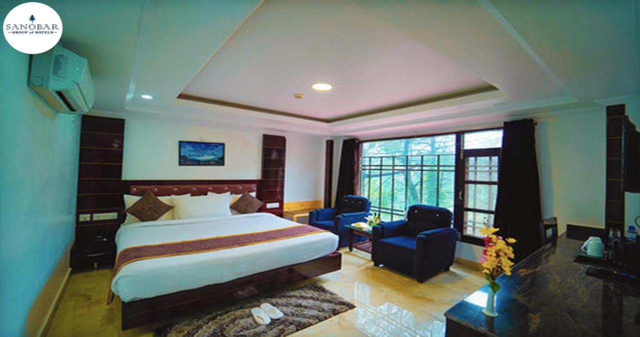 Hotel White Grand Shimla - In City Centre - A Centrally Ac Hotel Ngoại thất bức ảnh