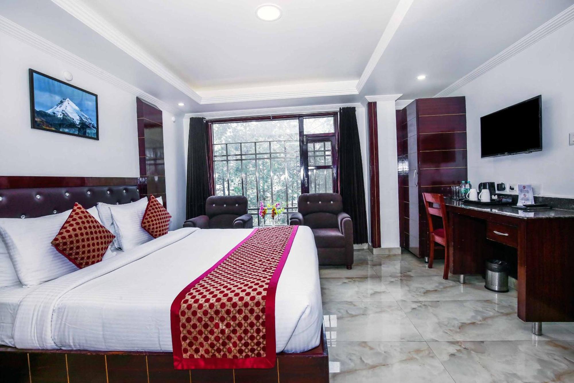 Hotel White Grand Shimla - In City Centre - A Centrally Ac Hotel Ngoại thất bức ảnh