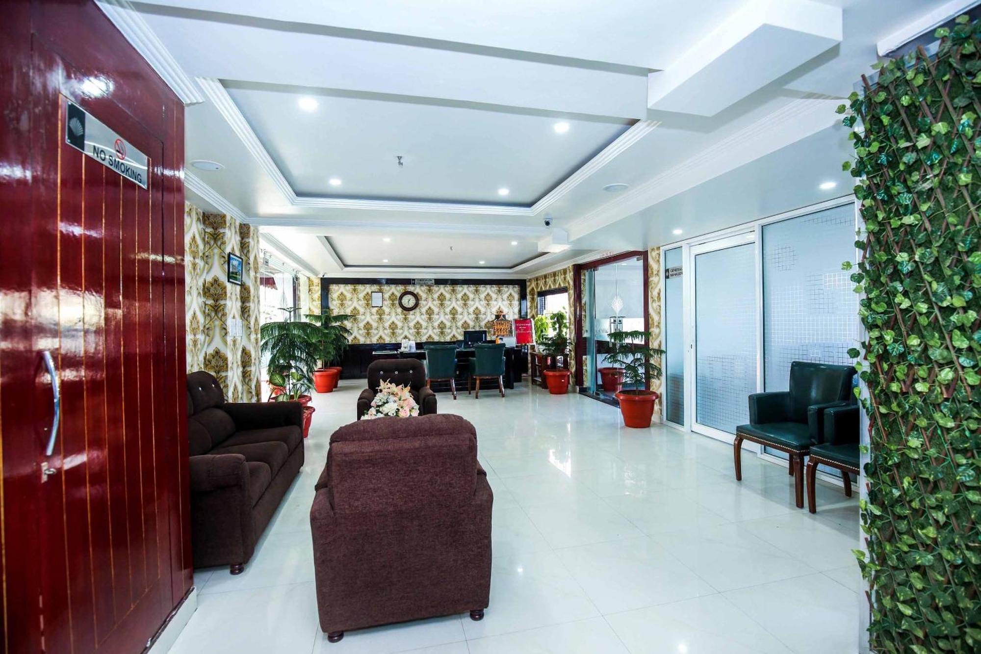 Hotel White Grand Shimla - In City Centre - A Centrally Ac Hotel Ngoại thất bức ảnh